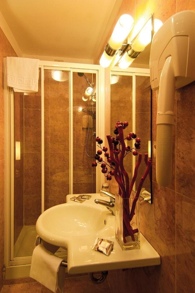 Hotel Novecento Řím Pokoj fotografie
